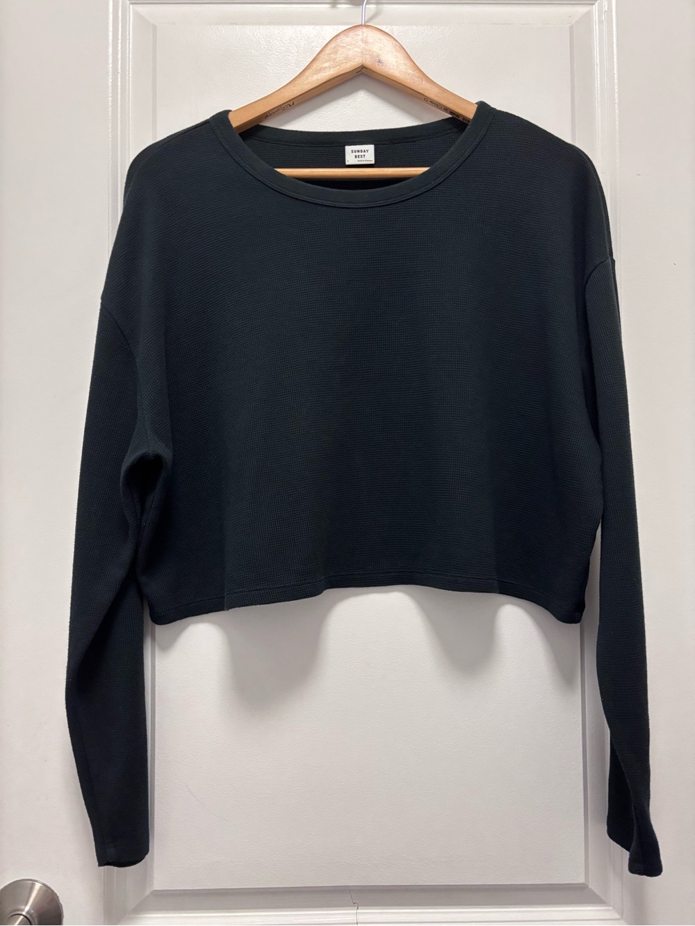 2/$15 Aritzia Sunday Best Baby Waffle Longsleeve Relaxed waffle-knit longsleeve - Picture 4 of 14